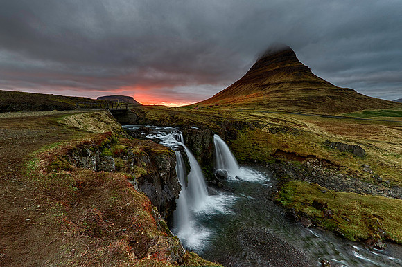 Kirkjufellsfoss Waterfall and Kirkjufell Mountain