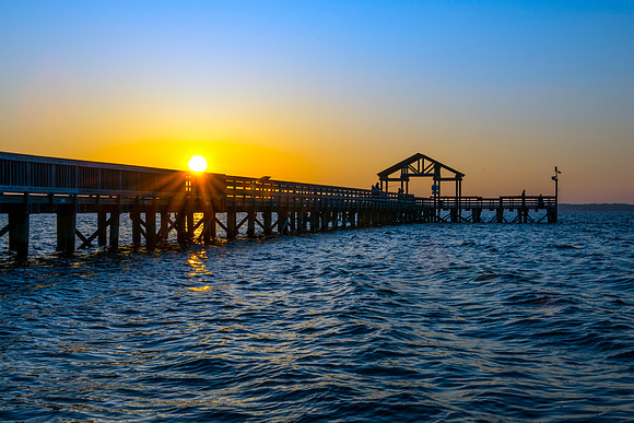 Sunrise on the Potomac at Leesylvania State Park