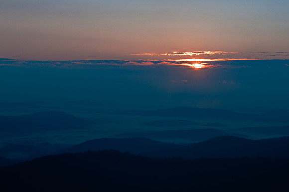 Sunrise on the Shenandoah Mountains