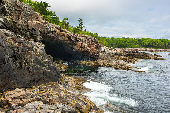 Anemone Cave at Schooner Head Overlook
